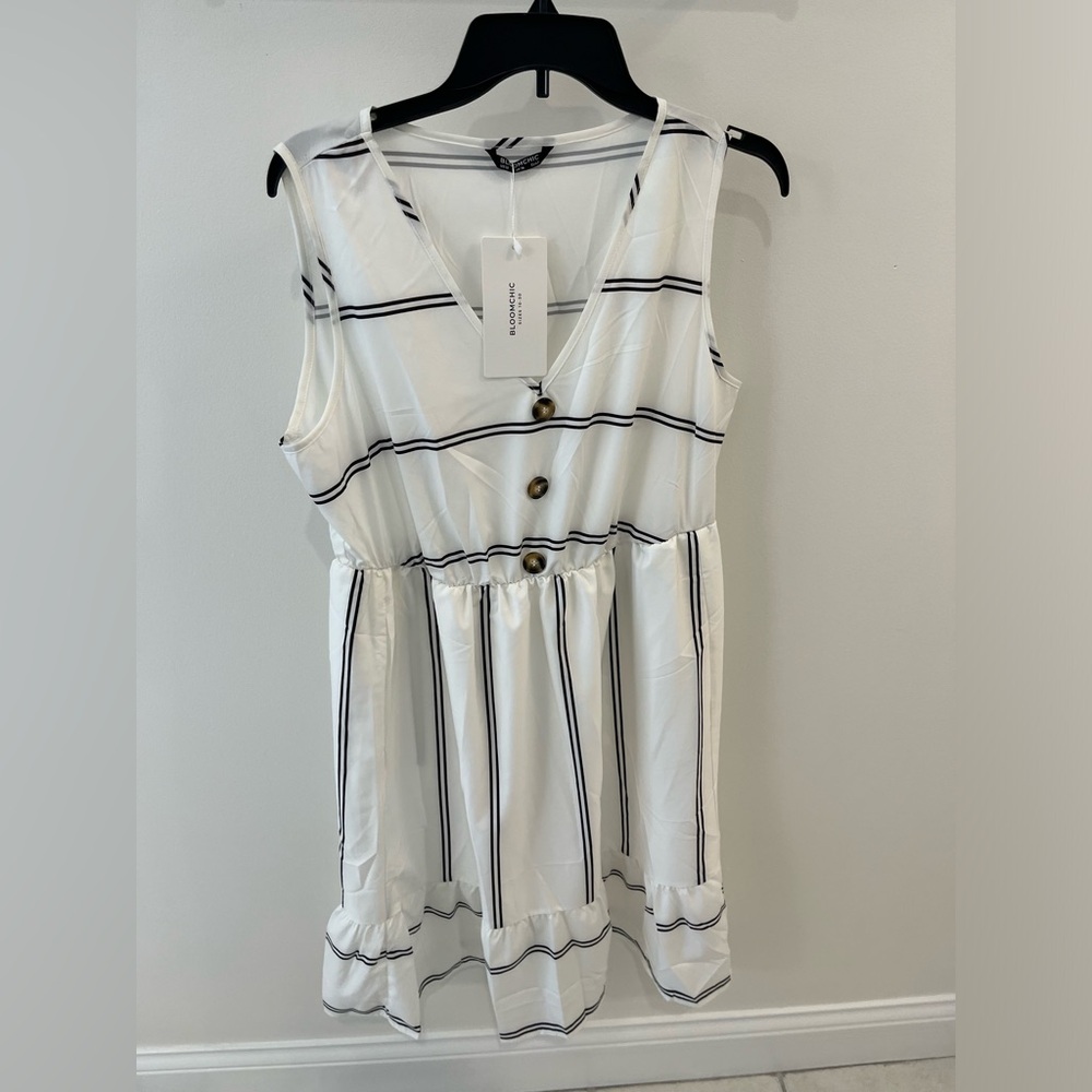 NWT Bloomchic Dress, size 12